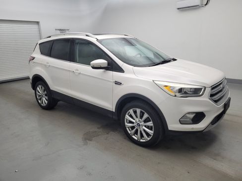 Used 2017 Ford Escape Titanium w/ Equipment Group 301A AWD/4WD image 11