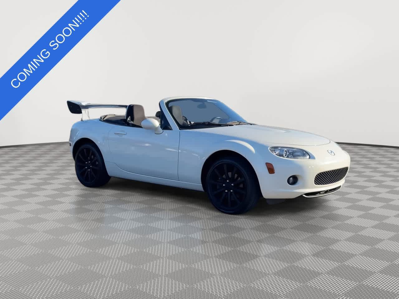 Used 2008 MAZDA MX-5 Miata Touring RWD image 2
