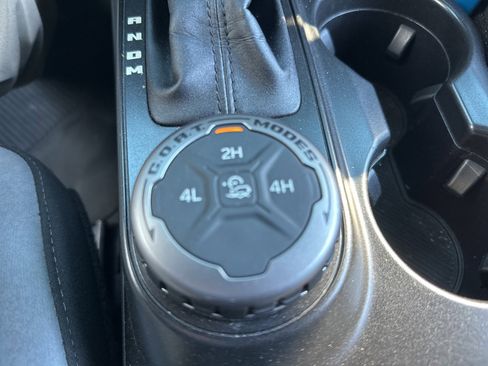 Used 2022 Ford Bronco Black Diamond image 23