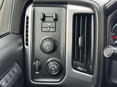 Used 2017 GMC Sierra 1500 SLT w/ SLT Premium Package image 29