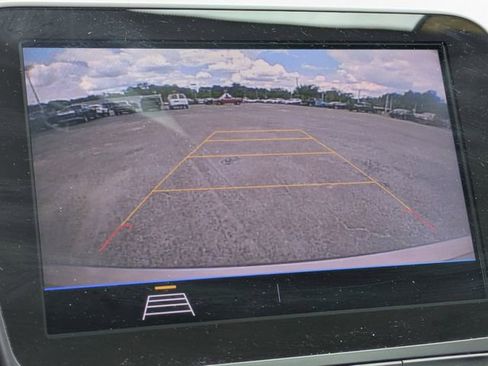 Used 2019 Chevrolet Malibu LT FWD image 19