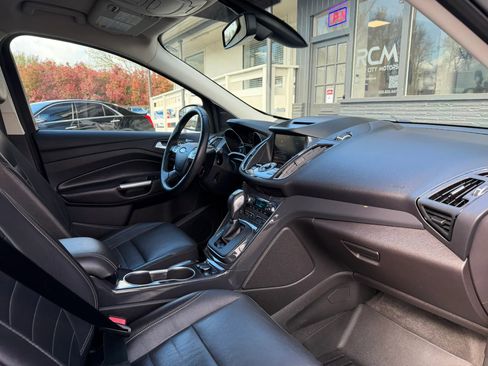 Used 2014 Ford Escape Titanium image 25