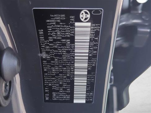 Certified 2026 Toyota Corolla LE image 30