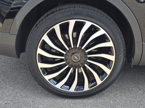 Used 2023 Lincoln Nautilus Black Label AWD/4WD image 31