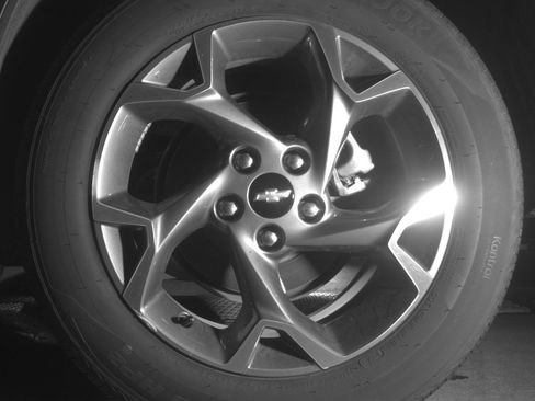 Used 2025 Chevrolet Trax LT image 14