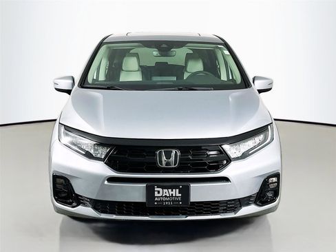 New 2026 Honda Odyssey Elite image 2