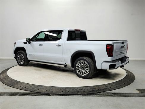 New 2026 GMC Sierra 1500 Denali Ultimate image 5