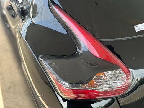 Used 2017 Nissan Juke SV image 26