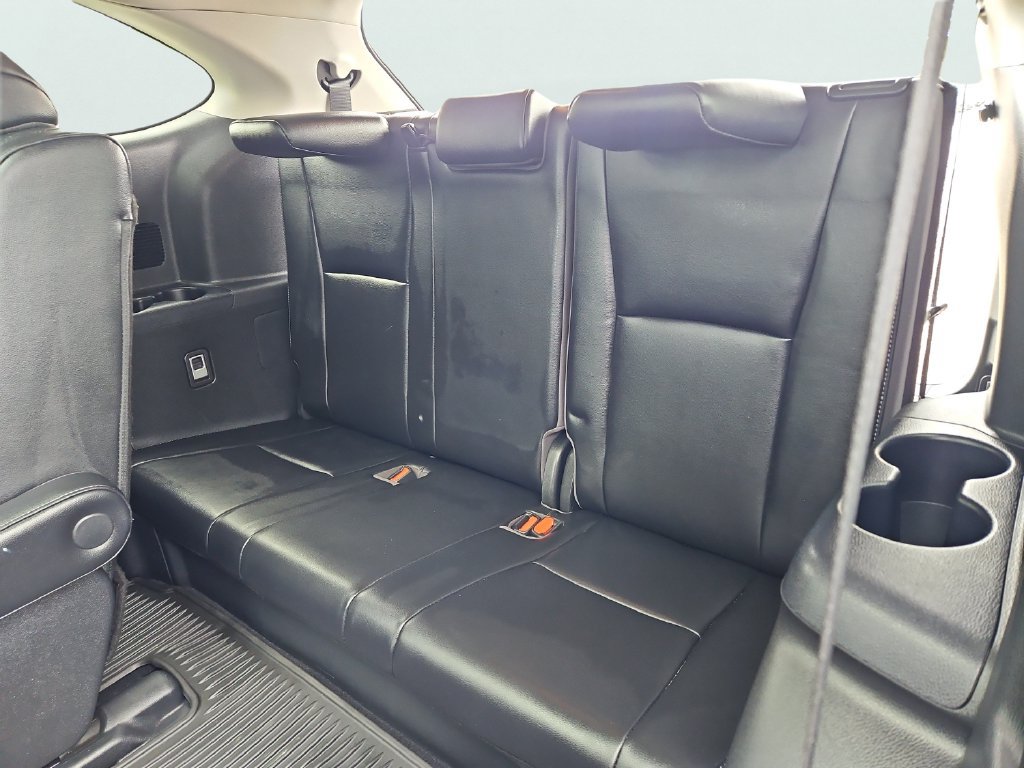 Used 2021 Toyota Highlander Platinum AWD/4WD image 39