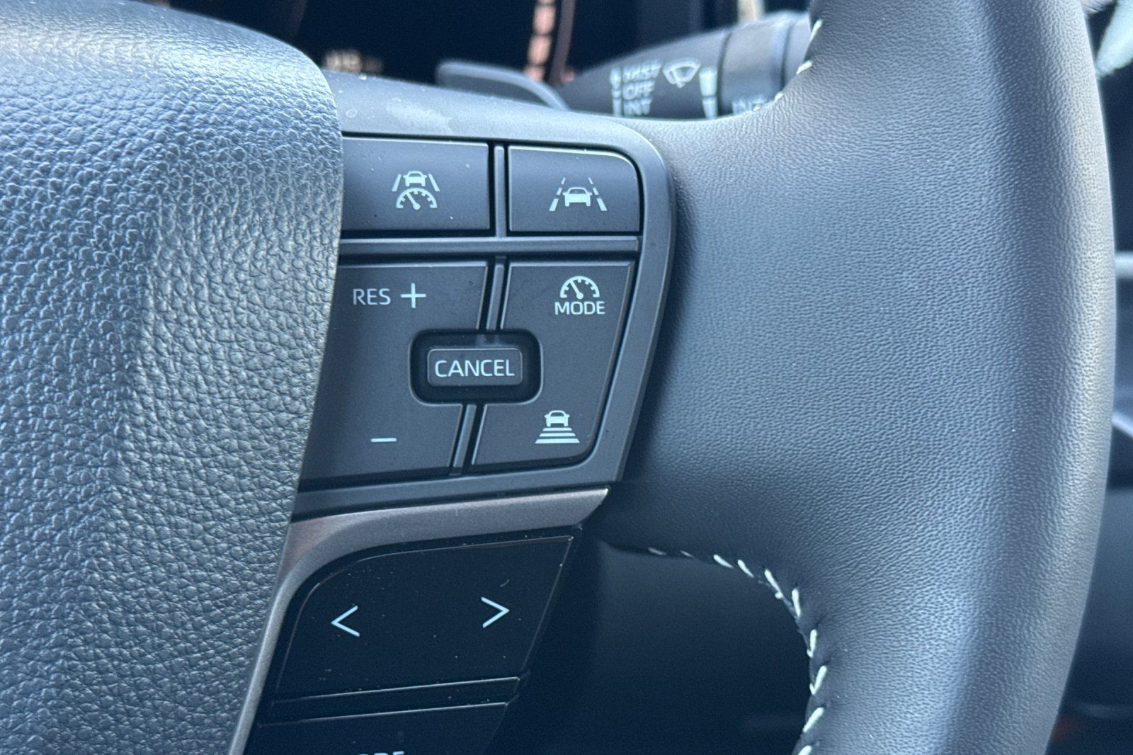 Certified 2026 Toyota Camry SE w/ Convenience Package FWD image 31