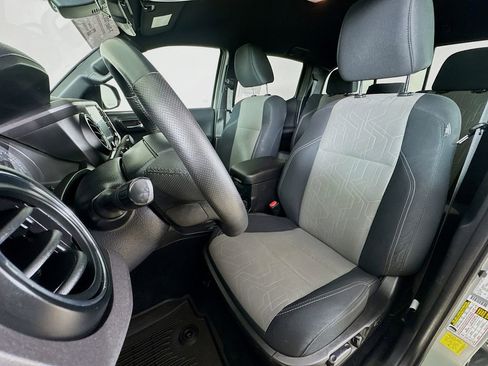 Certified 2023 Toyota Tacoma TRD Off-Road w/ Black Out Package (TMS) image 2