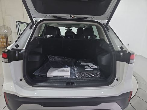 New 2026 Volkswagen Tiguan SE AWD/4WD image 21
