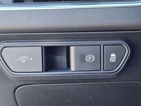 New 2025 Kia K4 GT-Line image 15