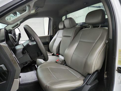 Used 2017 Ford F350 XL w/ Power Equipment Group image 14