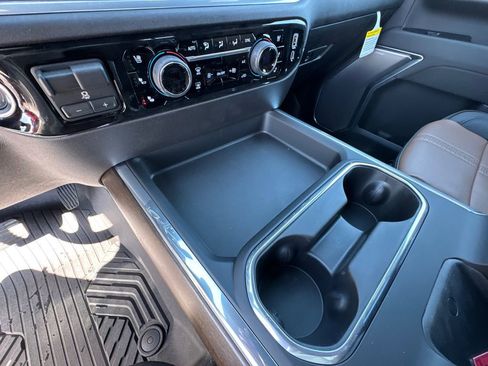New 2026 Chevrolet Silverado 2500 High Country w/ High Country Premium Package AWD/4WD image 31
