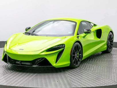 New 2026 McLaren Artura