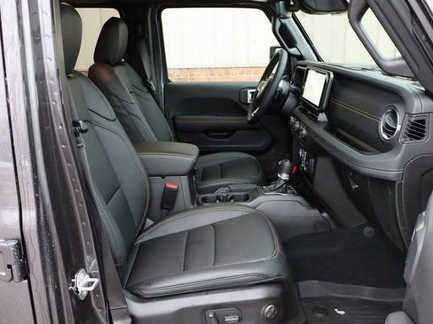 New 2026 Jeep Wrangler Unlimited Sahara AWD/4WD image 45