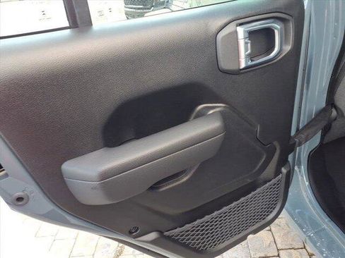 New 2026 Jeep Gladiator Sport image 13