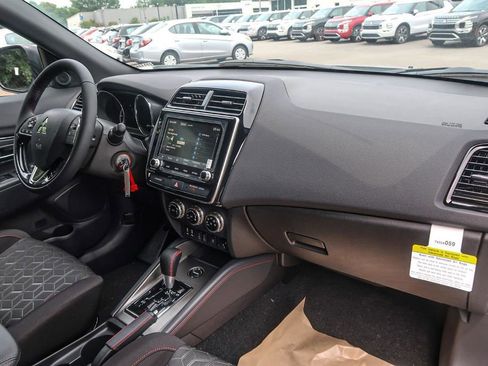 New 2025 Mitsubishi Outlander Sport AWD image 21