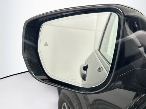 Used 2024 Jeep Grand Cherokee L Limited w/ Luxury Tech Group II image 16