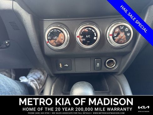 Used 2025 Mitsubishi Outlander Sport ES AWD/4WD image 19