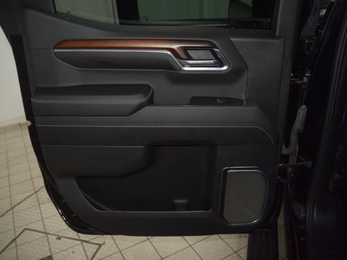 Used 2024 GMC Sierra 1500 Denali AWD/4WD image 50