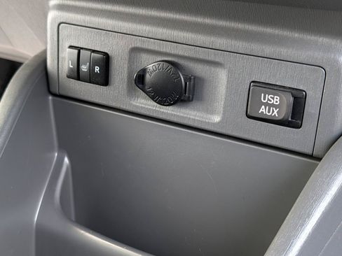 Used 2014 Toyota Prius V Five FWD image 15