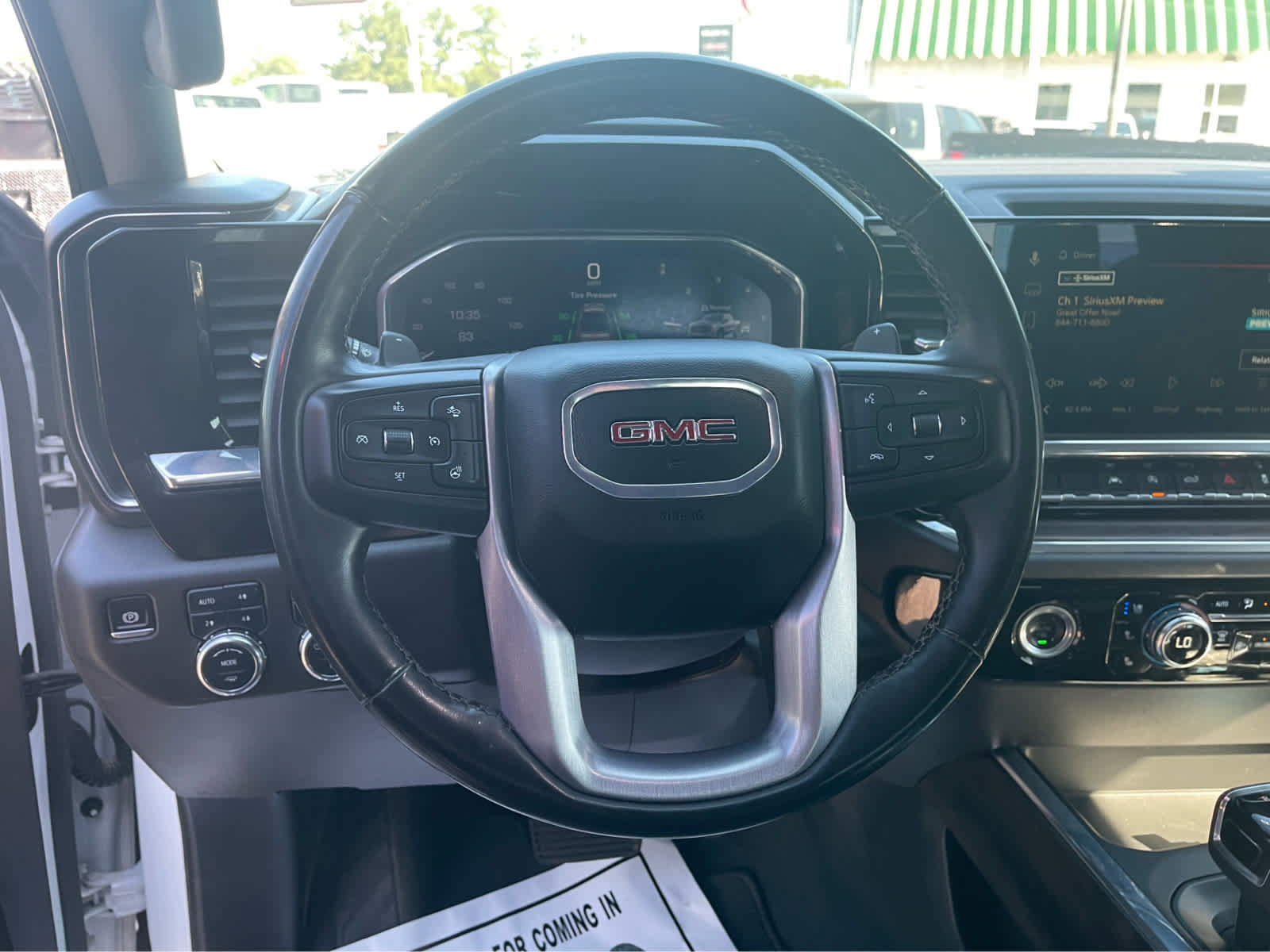 Used 2024 GMC Sierra 1500 SLT w/ SLT Premium Package AWD/4WD image 15