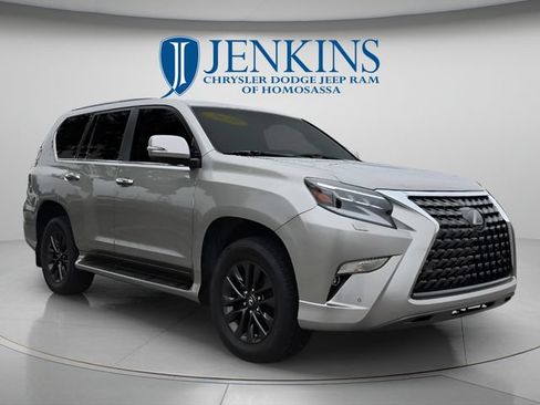 Used 2020 Lexus GX 460 Premium w/ Premium Package AWD/4WD image 12