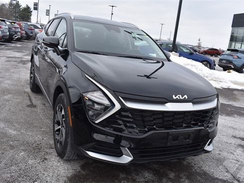 Certified 2023 Kia Sportage EX image 9