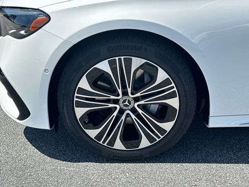 New 2026 Mercedes-Benz E 350 4MATIC Sedan image 12