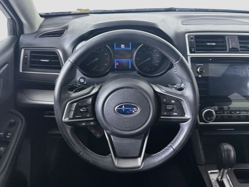 Used 2018 Subaru Outback 2.5i Premium AWD/4WD image 17