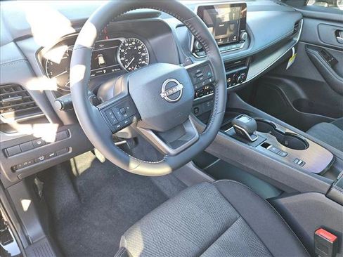 New 2026 Nissan Rogue SV w/ Cold Weather Package FWD image 9