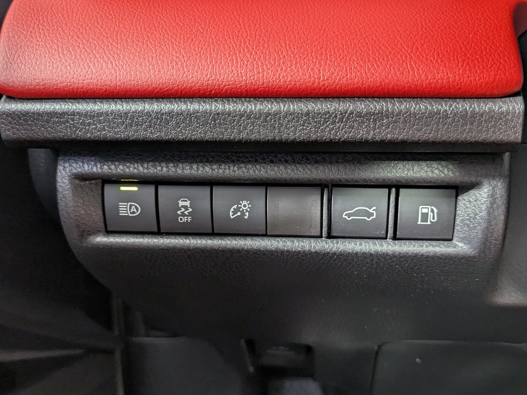Used 2026 Toyota Camry XSE AWD/4WD image 35