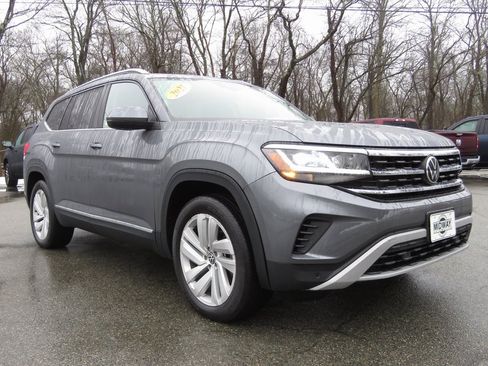 Used 2021 Volkswagen Atlas SEL image 3
