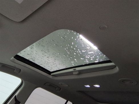 Used 2020 Chevrolet Traverse High Country w/ LPO, Floor Liner Package image 20