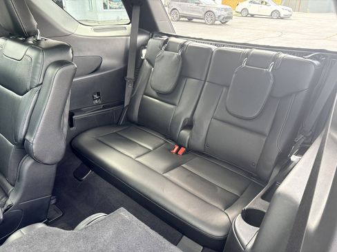 Used 2020 Ford Explorer ST w/ ST High-Performance Pack AWD/4WD image 19