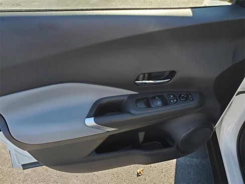 Certified 2024 Nissan Kicks SR w/ SR Premium Package image 14