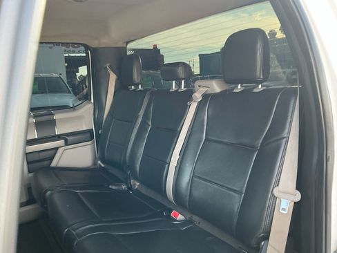 Used 2019 Ford F250 XLT w/ FX4 Off-Road Package image 15