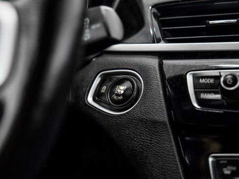 Used 2019 BMW X1 sDrive28i FWD image 19
