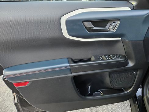 Used 2024 Ford Bronco Sport Heritage w/ Heritage Convenience Package image 16