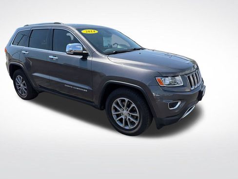 Used 2014 Jeep Grand Cherokee Limited w/ Trailer Tow Group IV AWD/4WD image 7