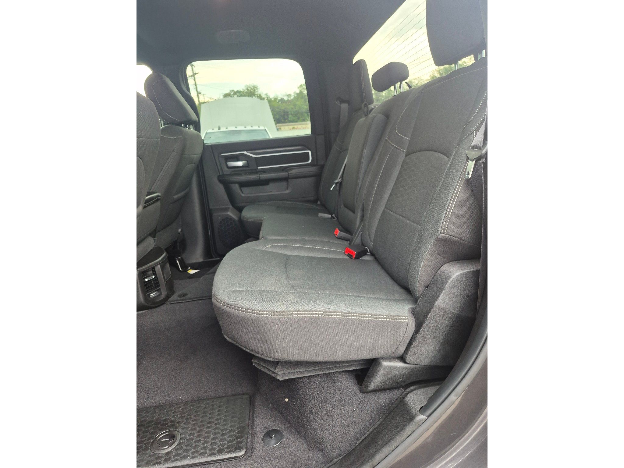 Used 2026 RAM 2500 Big Horn AWD/4WD image 7