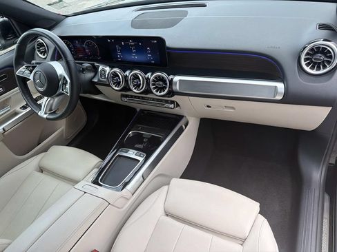 Used 2026 Mercedes-Benz GLB 250 image 13