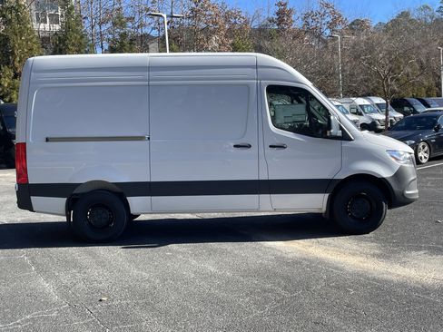 New 2025 Mercedes-Benz Sprinter 2500 image 5