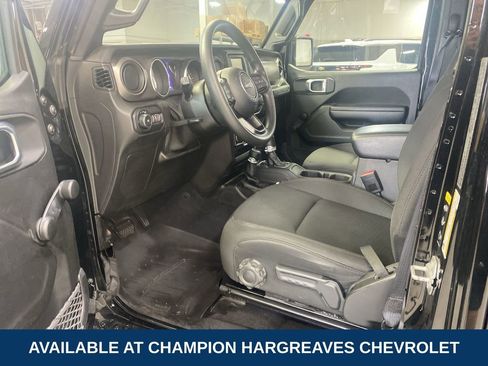 Used 2021 Jeep Wrangler Unlimited Sport AWD/4WD image 13