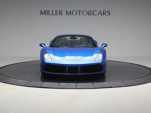 Used 2017 Ferrari 488 Spider RWD image 12