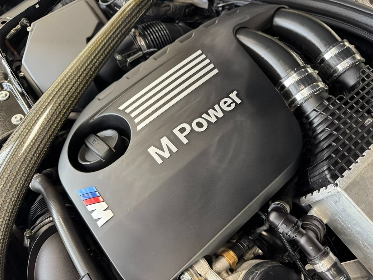 Used 2018 BMW M3 RWD image 76