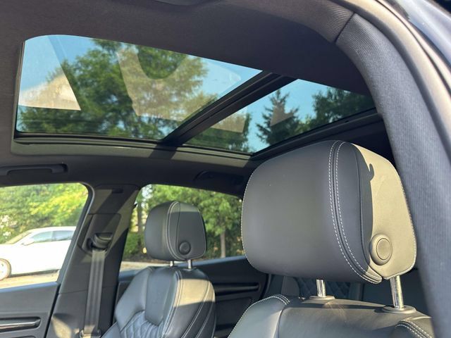 Used 2024 Audi SQ5 Prestige AWD/4WD image 22