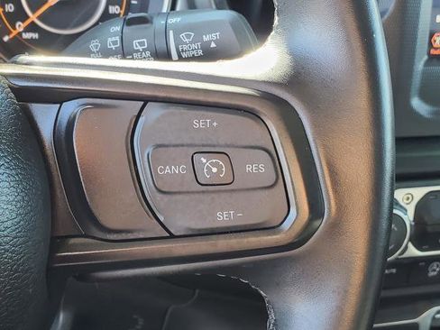 Used 2022 Jeep Wrangler Unlimited Sport image 12